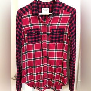 Abercrombie & Fitch Flannel Size: Small